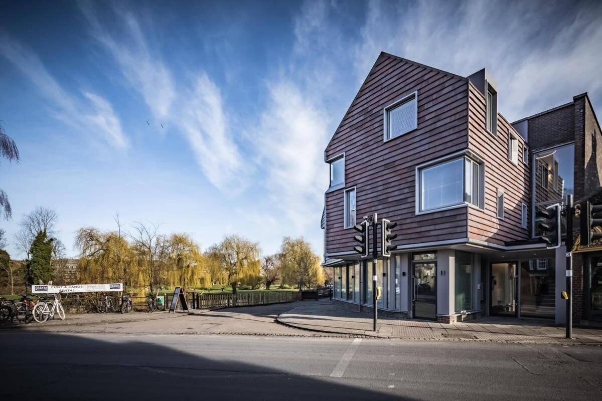 Luxurious City Centre Apartment With Balcony Cambridge  Exterior foto